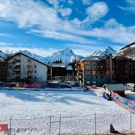 Le Sappey-pied Des Pistes-parking Gratuit Les Deux Alpes