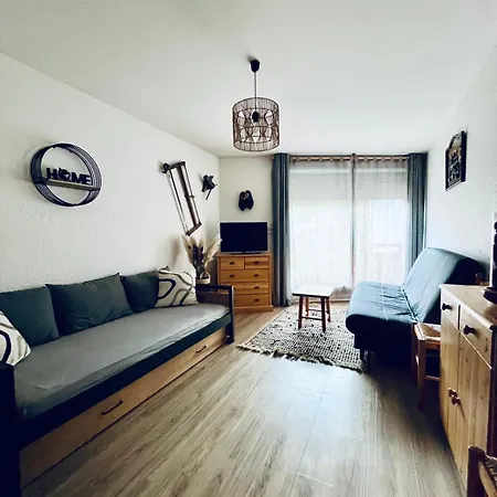 Le Sappey-pied Des Pistes-parking Gratuit Daire Les Deux Alpes