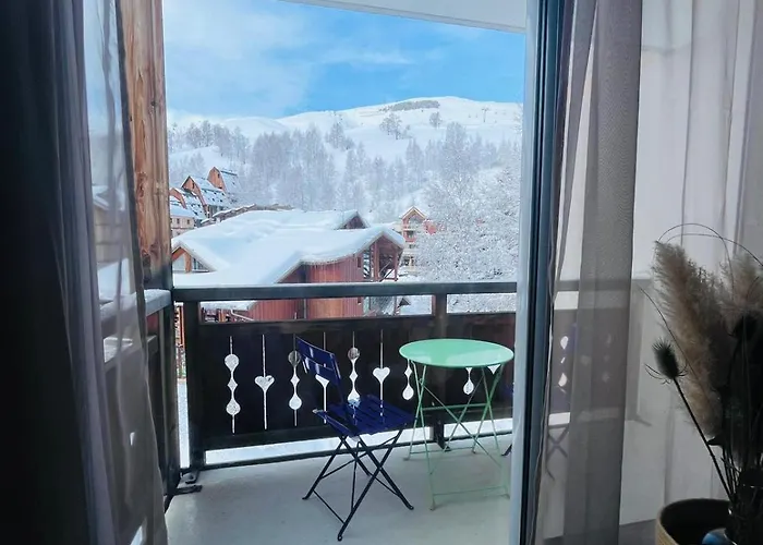 Le Sappey-pied Des Pistes-parking Gratuit Les Deux Alpes